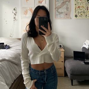 vintage garage cropped sweater